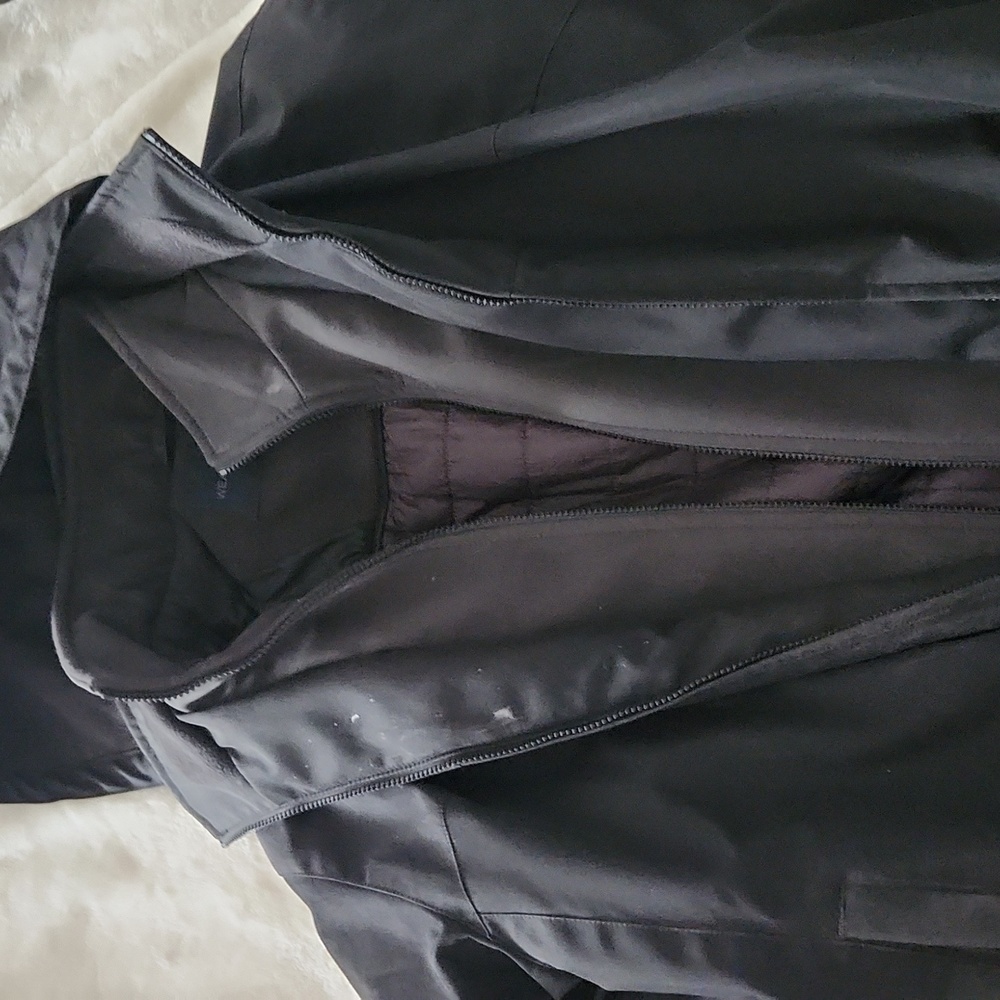 Weatherproof Jacket - Picture 9 of 9